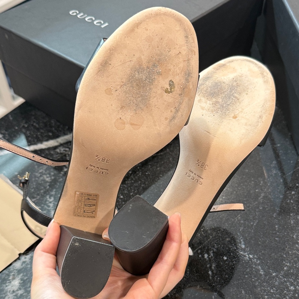 Gucci Black Leather Block Heel Sandals with Gold Horsebit - Picture 5 of 10